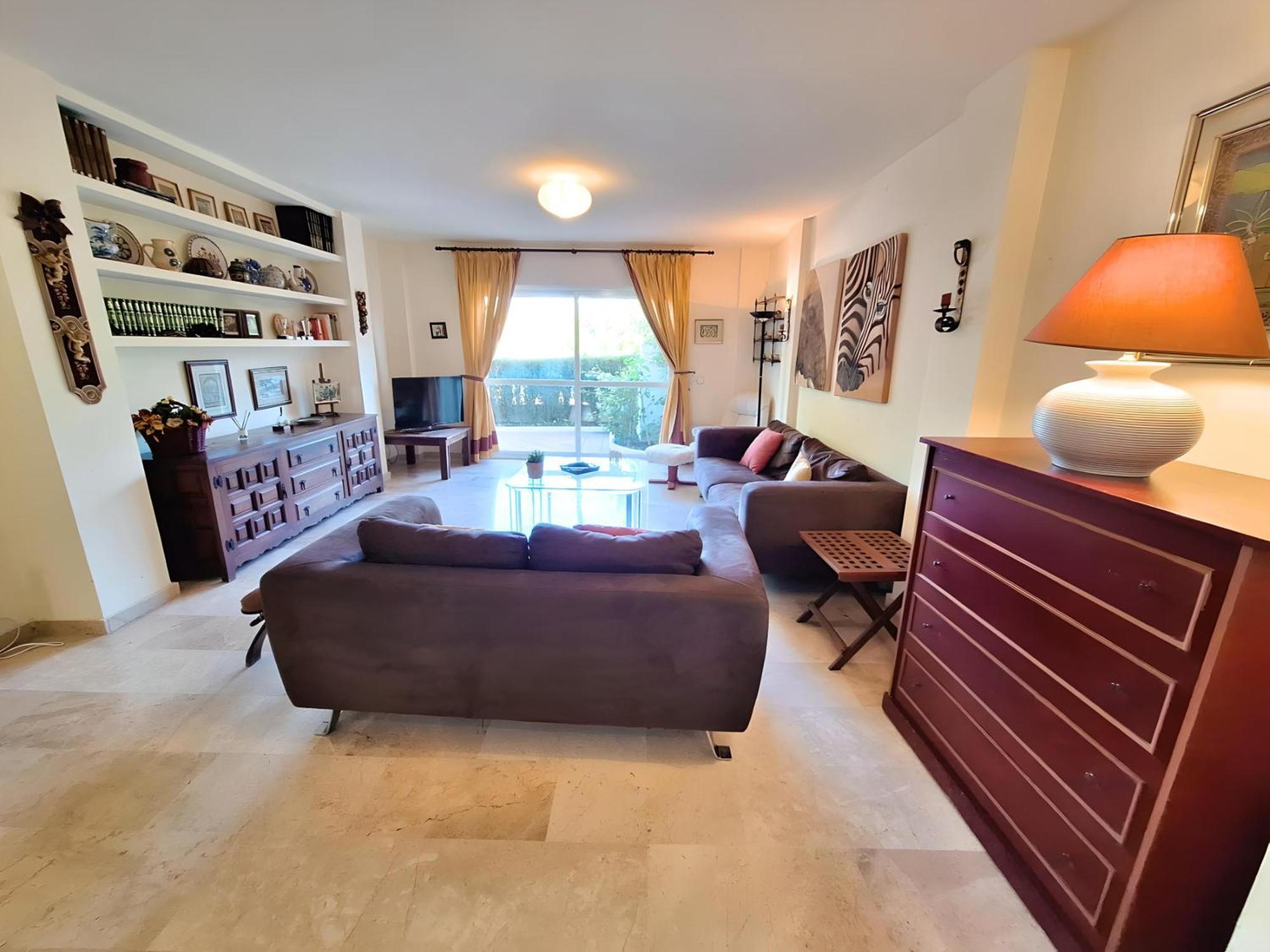 Gorgeous 2Br Apt. W/ Mountain View Puerto Banus Marbella Ruang foto
